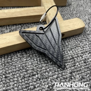 适用于摩托车雅马哈MT-03 07 09 10碳纤维钥匙扣挂件饰品吊坠