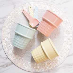 外单 粉嫩少女心软萌嫩冰淇淋甜筒造型马克龙色随手水杯拍照道具