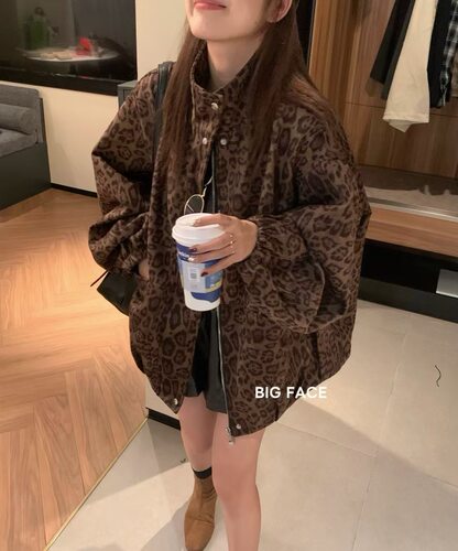 2026秋冬新款时尚百搭立领女宽松显瘦减龄豹纹加棉外套炸街外套
