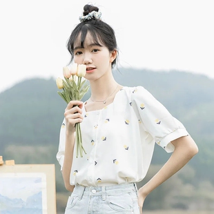 小清新雪纺衬衫女夏季新款设计感小众短袖衬衣方领泡泡袖碎花上衣