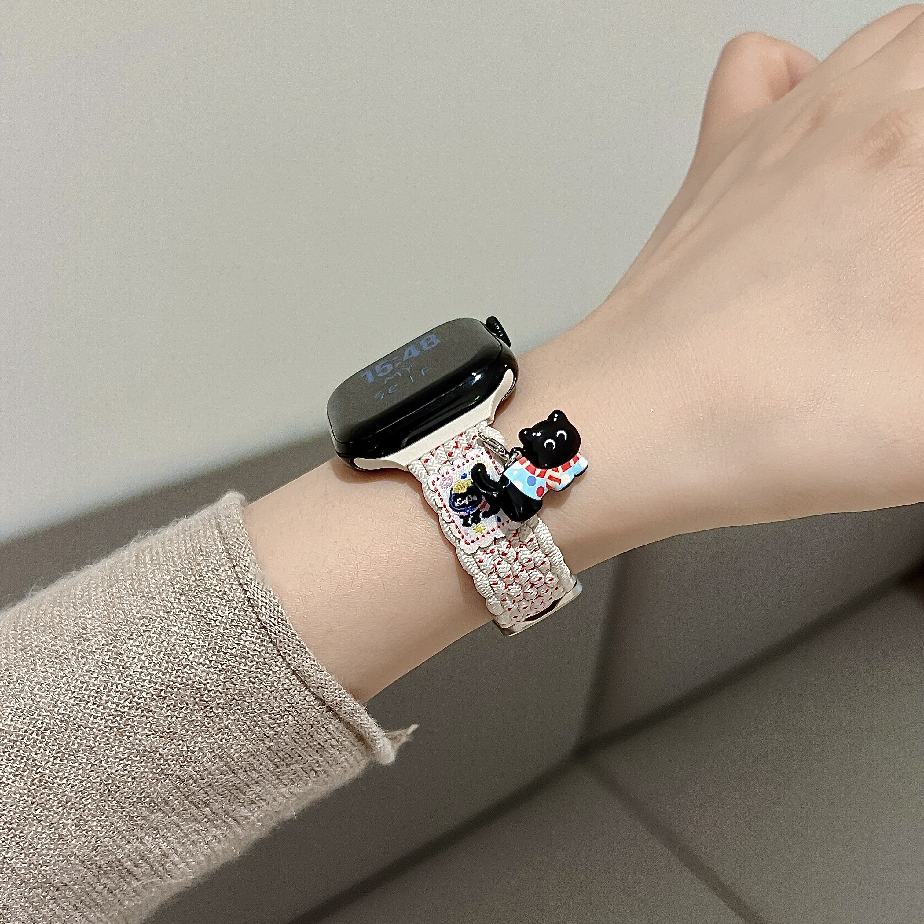 使用iwatch11表带S10苹果手表applewatch9可爱猫咪11尼龙编织41磁吸s10卡通吊坠新款腊肠小狗秋冬42配件通用