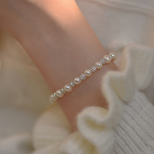 天然淡水珍珠手链女2024年新款潮ins手饰小众设计感高级水钻手环