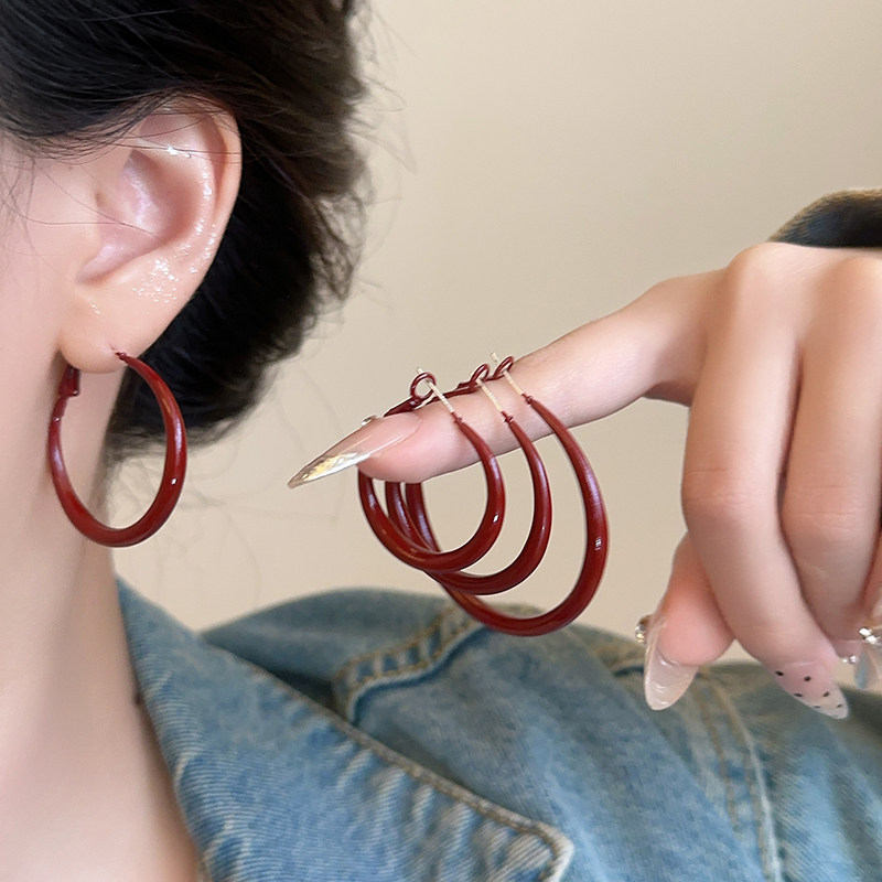 安可拉红色圆圈耳环女大圈圈复古港风耳圈简约高级感文化创意手环