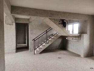 广州二手房新房旧屋改造装修基装半包全包上门师傅刷油漆地面翻新