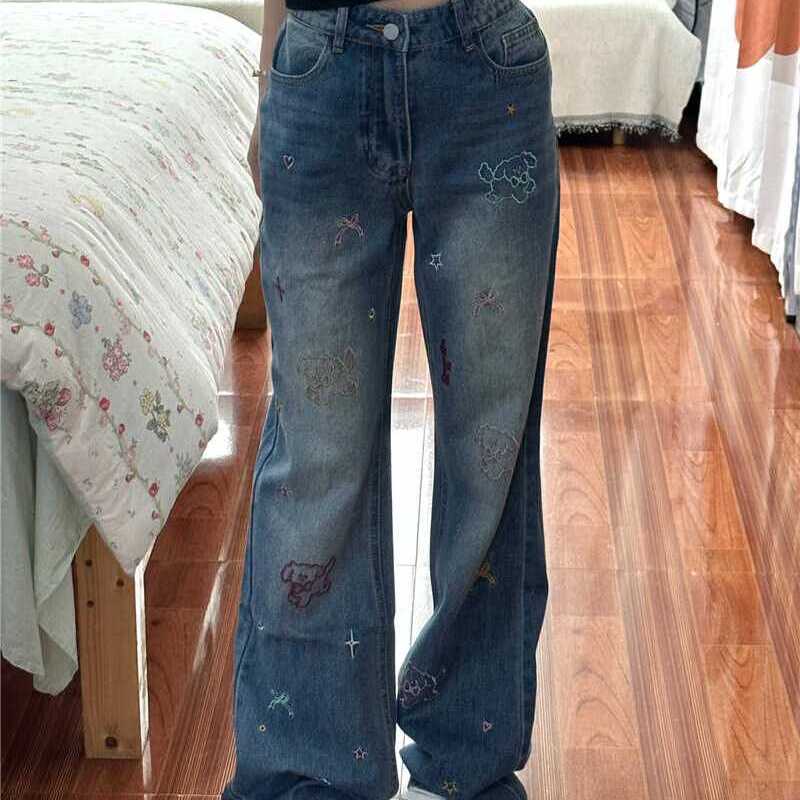 复古刺绣直筒牛仔裤女秋季大码