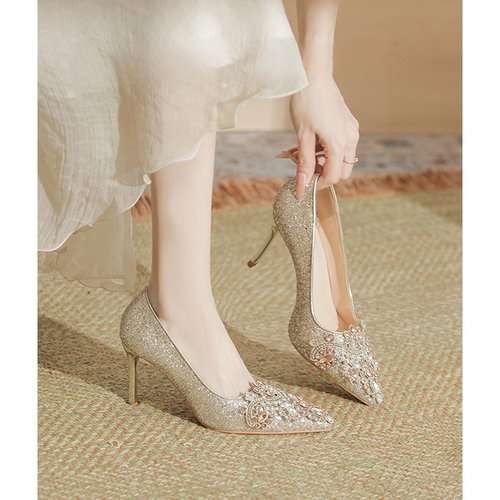 法式婚鞋女2025新款绝美水晶鞋18岁成人礼尖头婚纱禾秀两穿高跟鞋