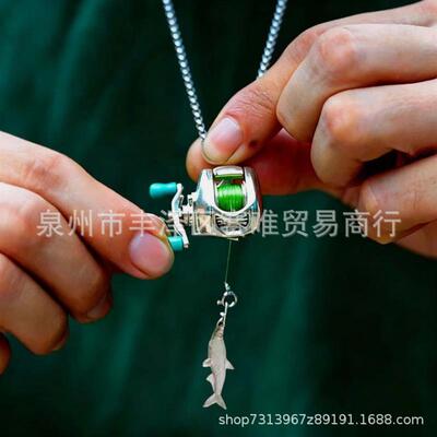 跨境Fishing Reel Necklace Mini Rotating迷你旋转渔线轮项链