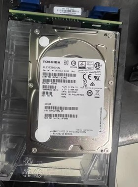 EMC VMAX 005050979 005051004 600G 15K SAS 2.5转3.5寸存储硬盘