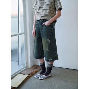 H60236 休闲脏染破洞复古做旧百搭基础七分牛仔裤 Hello September