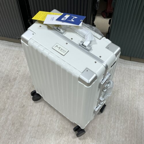 MYER铝框万向轮PC旅行箱结实