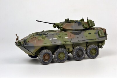 成品模型现货，号手1/35 LAV-25PIRANHA8×8轻型装甲车 00349