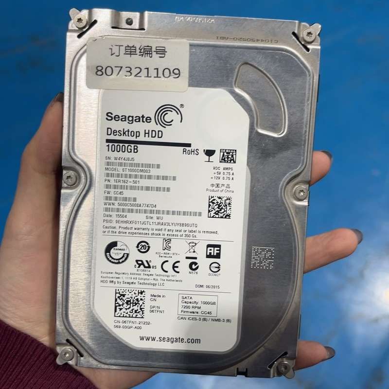 议价-希捷1TB机械硬盘，型号ST1000DM003，3.5寸SA
