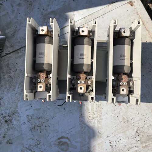 议价-西门子真空接触器，型号3TM3531-1WA60-0AC2-