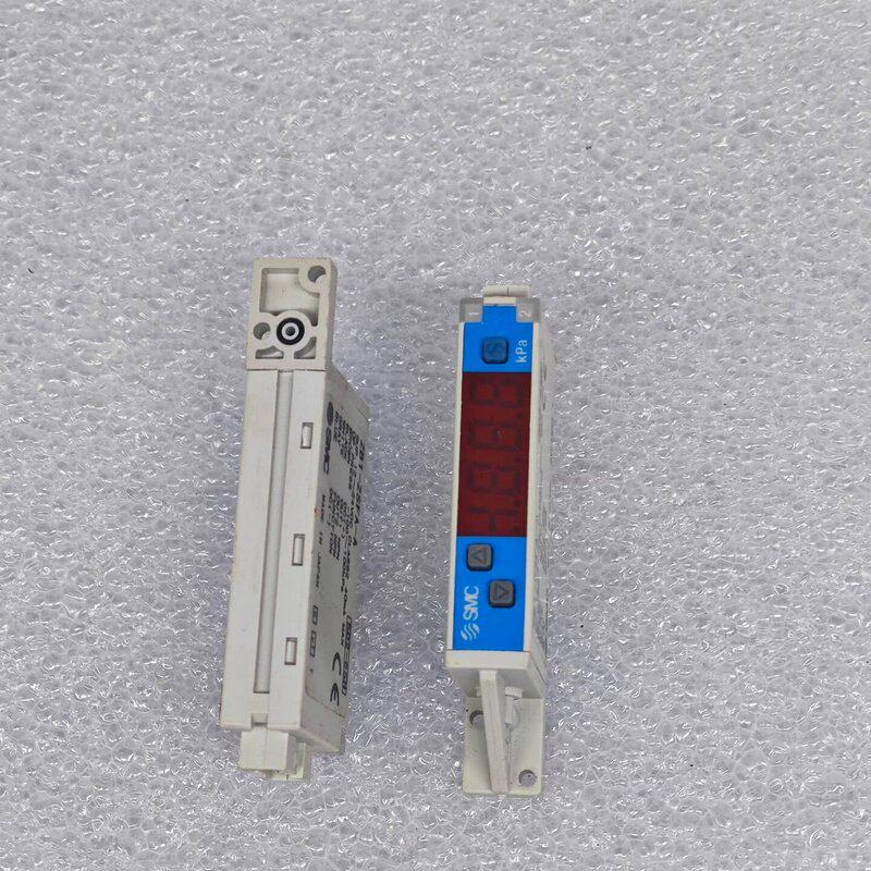 询价购-ZB1-ZSFA-A SMC 压力开关组件 正品原装工程剩余可维修-