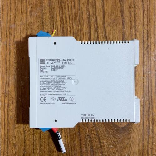 议价-温度变送器 TMT122，型号TMT122-C1KBA，成色