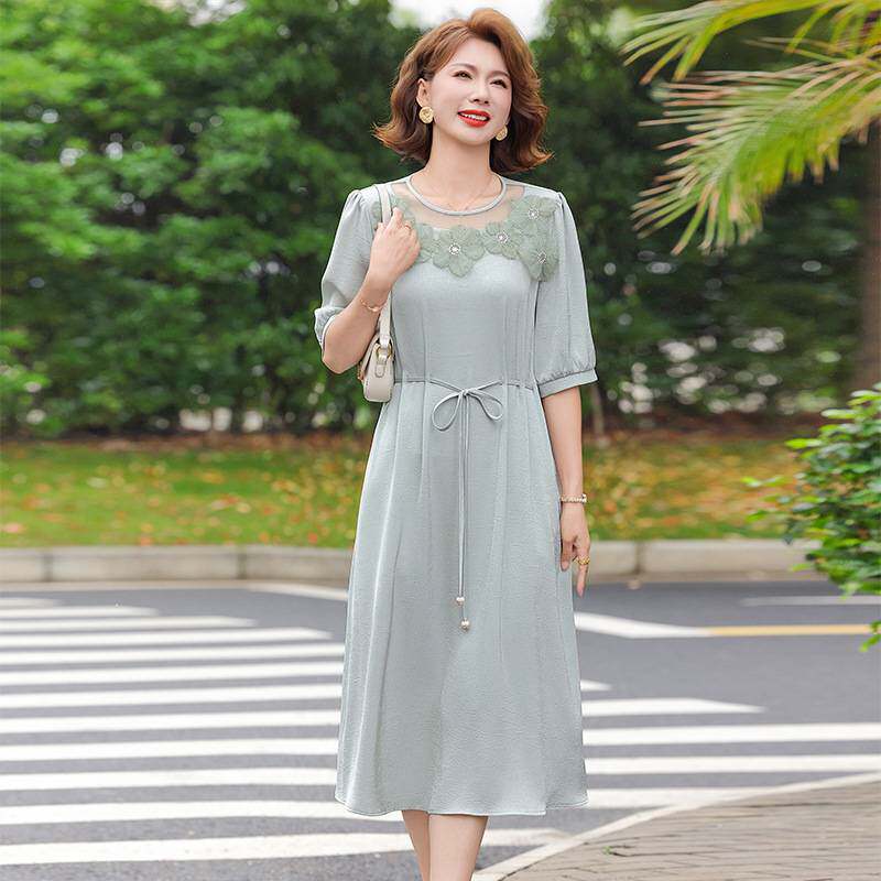 官方正品妈妈装夏季时尚显瘦中长款连衣裙中年女夏装短袖减龄优雅