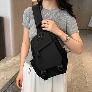 官方正品2026新款男女胸包超火斜挎包百搭高级感休闲牛津布单肩后
