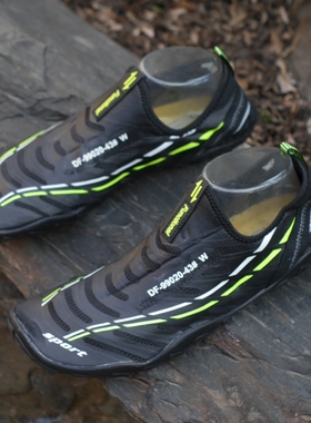 清货新品外贸溯溪鞋套脚一脚蹬宽脚户外鞋涉水排水两栖鞋男鞋女鞋