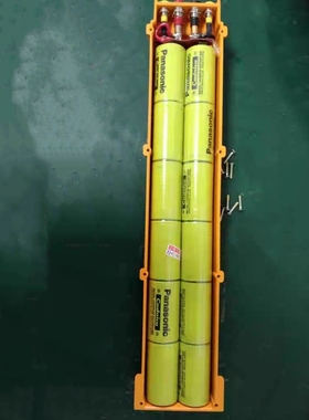 适用于普美康DM1 DM3 DM10 DM30 EC01 M240除颤仪14.4v3A充电电池