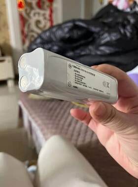 适用趴趴走扫地机器人吸尘器电池
