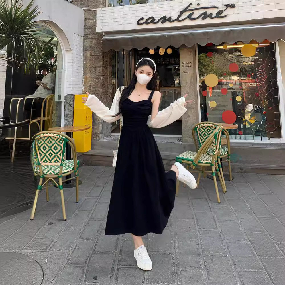 女装大码黑色吊带无袖连衣裙2025夏季胖mm法式复古收腰中长款