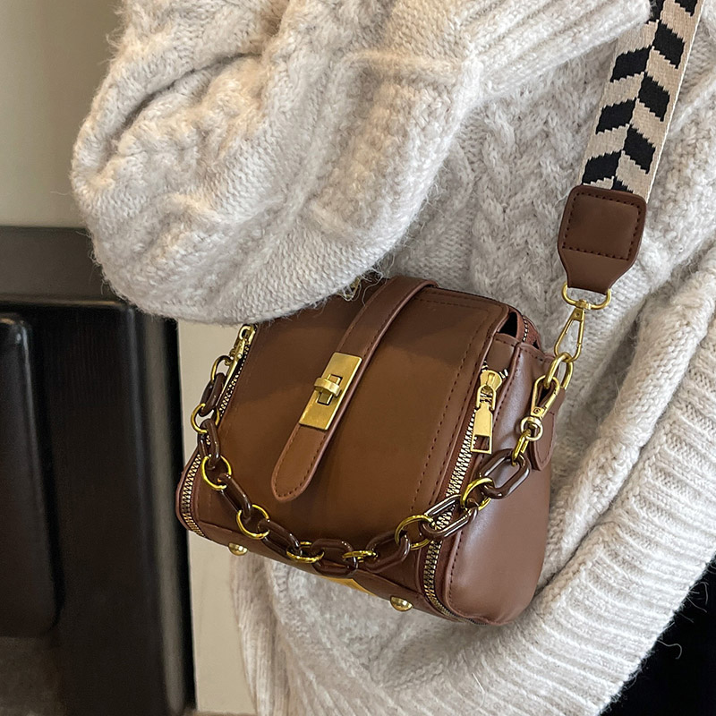 今年水桶包斜挎包高级感大容量