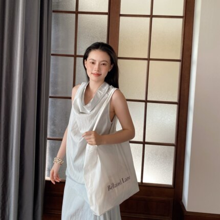 休闲松弛感大容量帆布包简约自制百搭单肩包轻便通勤女包