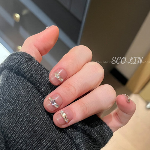 经典裸色超短方圆手工定制穿戴甲