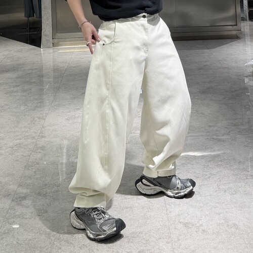 潮牌秋冬加厚直筒休闲裤男韩版纯色结构宽松青年保暖弯刀阔腿裤潮