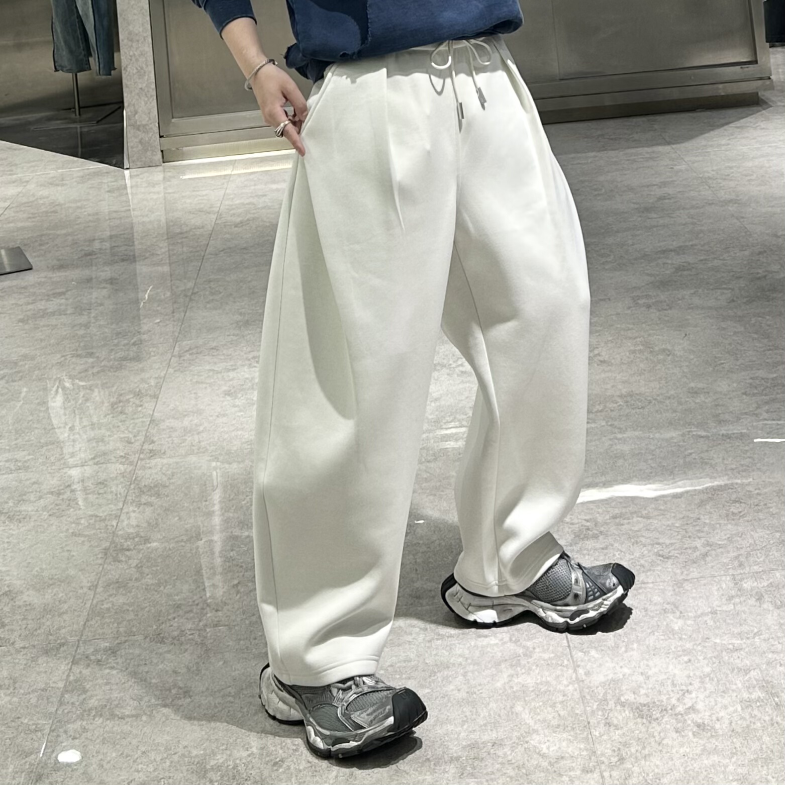 潮牌秋季直筒休闲裤男韩版纯色结构拼接松紧腰宽松百搭阔腿弯刀裤