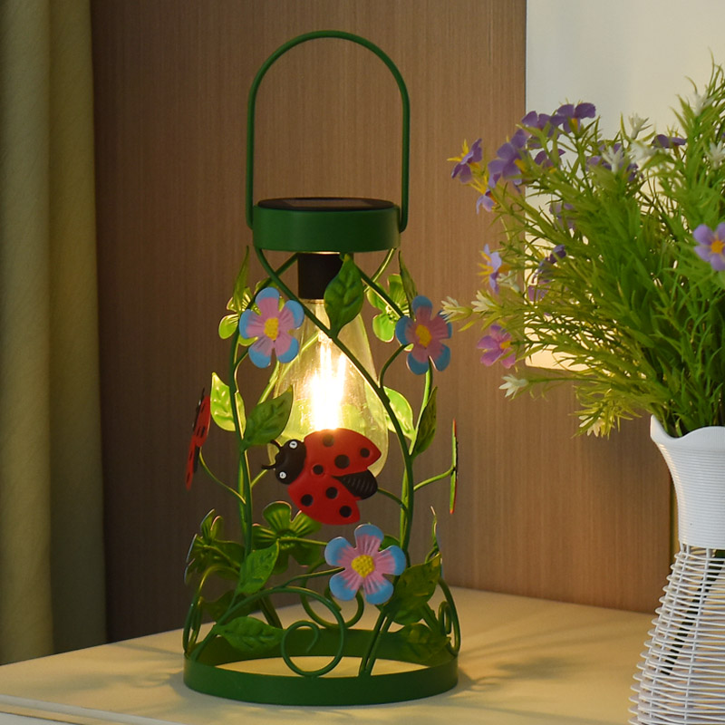 太阳能铁艺手提灯笼可挂装饰灯手提挂灯庭院装饰欧式复古花园灯笼