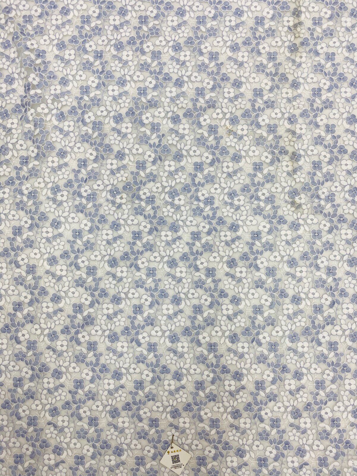 优质正品牛奶丝网布绣花布料 欧美风格 布面料女上装 实拍 热卖