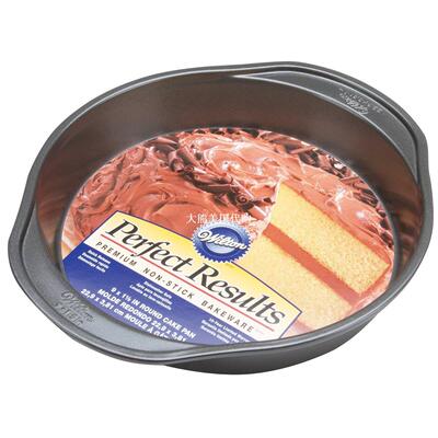 Wilton 2105-6059 Nonstick Round Cake Pan, 9 by 1.5-Inch