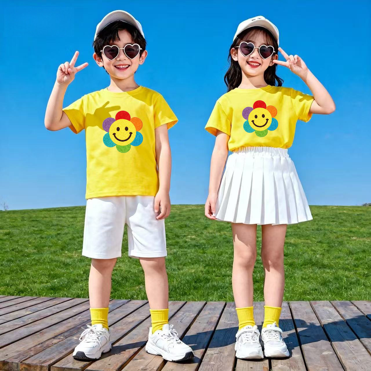 六一儿童七色太阳花彩色T恤套装