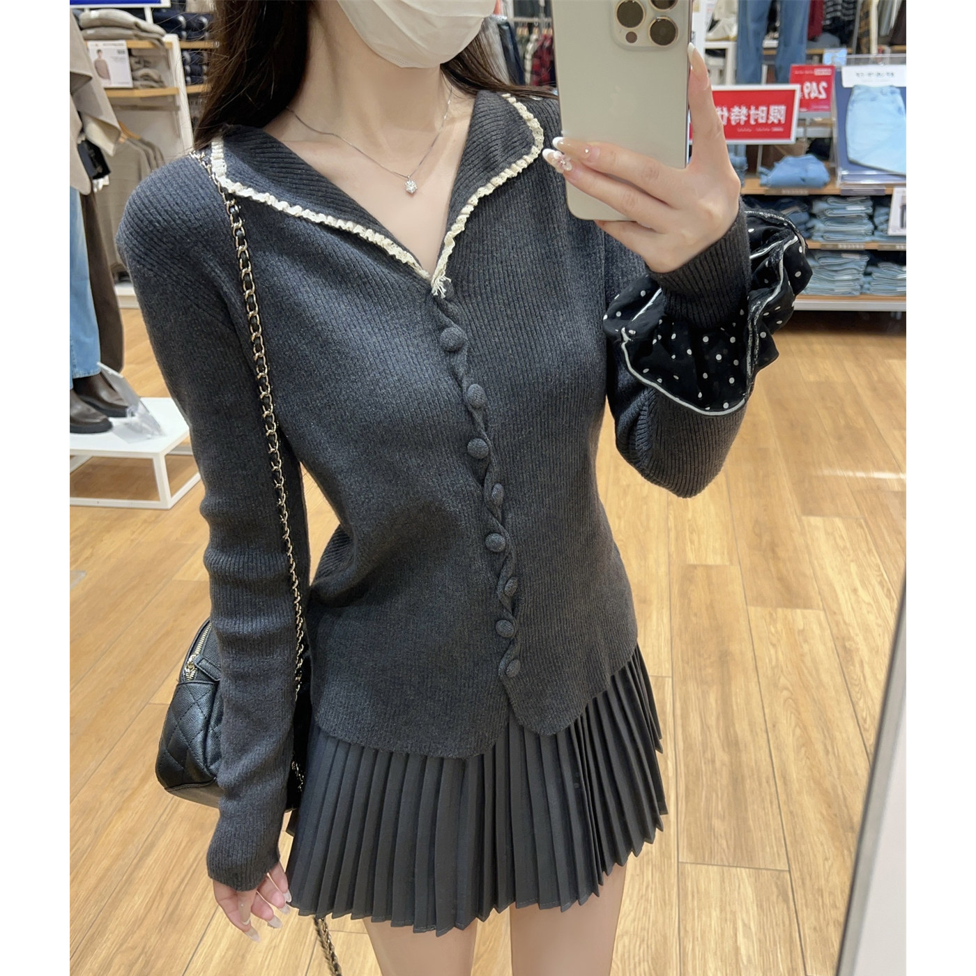 哺乳上衣秋冬安迪绒翻领纽扣长袖针织显瘦产后辣妈款外出喂奶毛衣