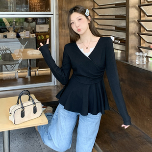 蕾丝交叉领哺乳上衣秋季大码收腰荷叶边长袖辣妈款外出喂奶打底衫