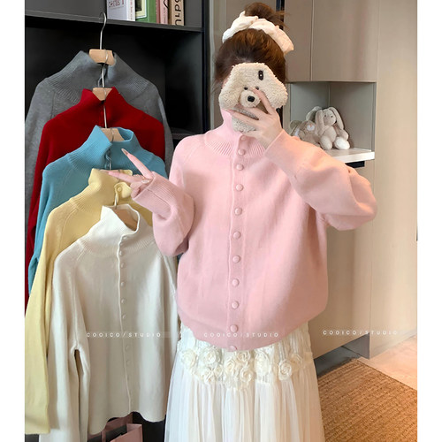 软糯高领哺乳上衣秋冬大码加厚纽扣针织开衫辣妈款外出喂奶期毛衣