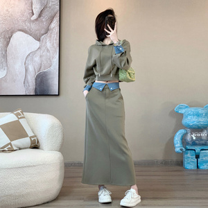韩范连帽卫衣开叉半身裙套装女2023春秋新款拼接时尚休闲裙两件套