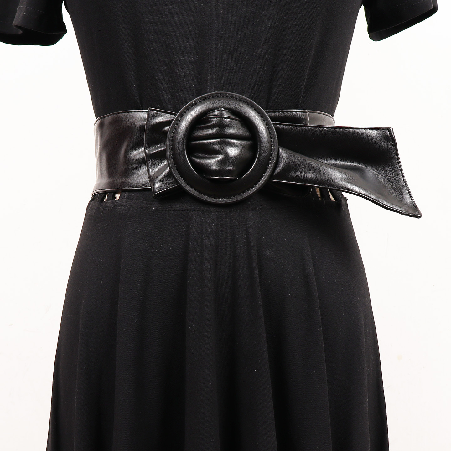 新款腰封女黑色宽腰带装饰配西装连衣裙毛衣时尚高级感皮带