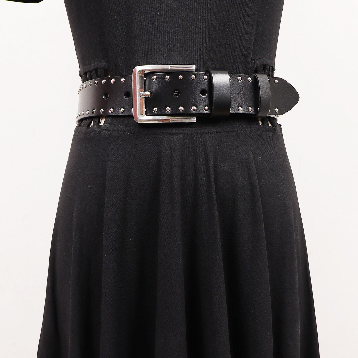 黑色皮带女铆钉裤带纯牛皮腰带装饰百搭时尚欧美潮流网红同款个性