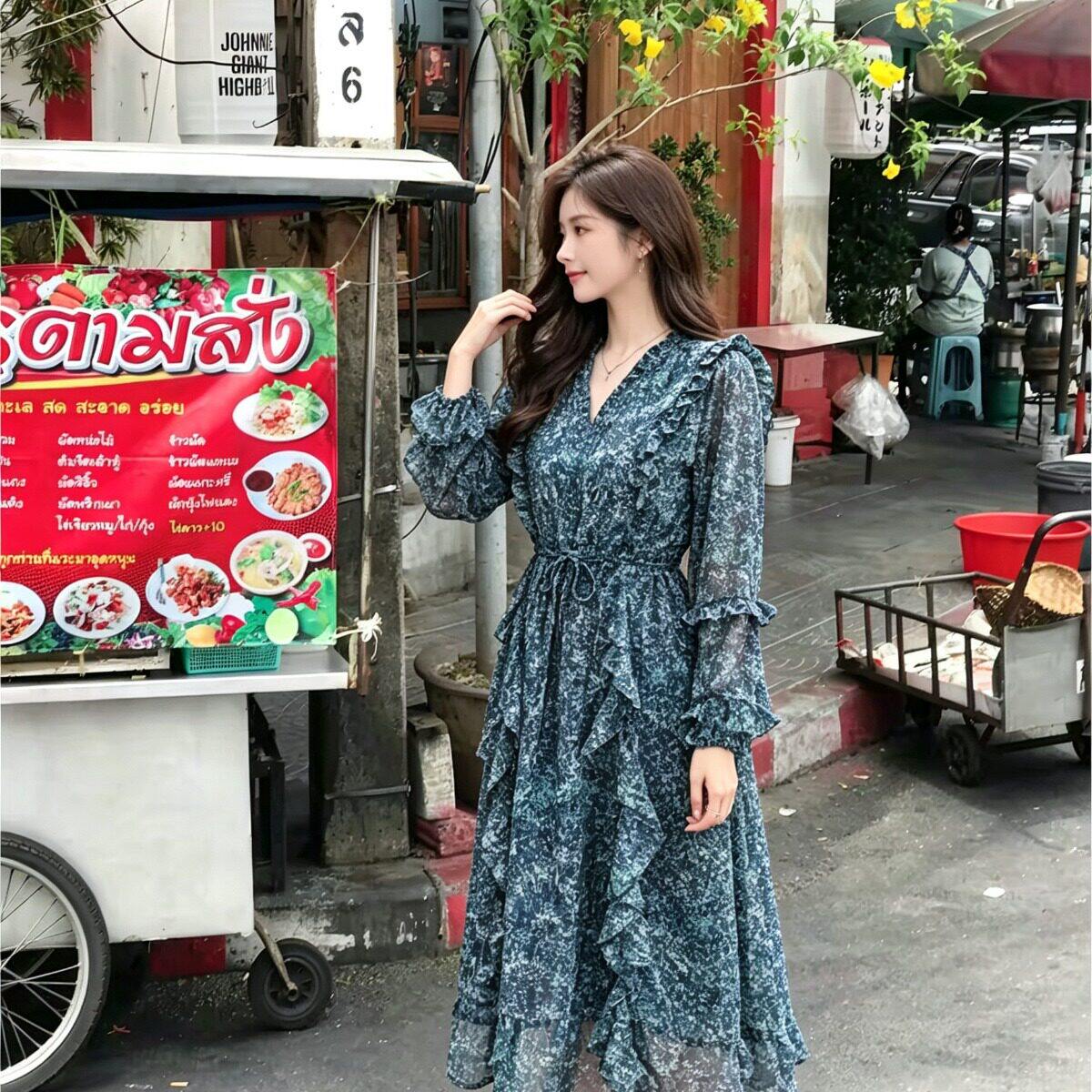 早秋V领荷叶边碎花连衣裙