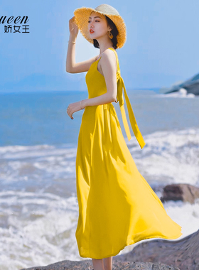 黄色沙滩裙女夏海边度假雪纺无袖吊带连衣裙性感露背气质超仙长裙
