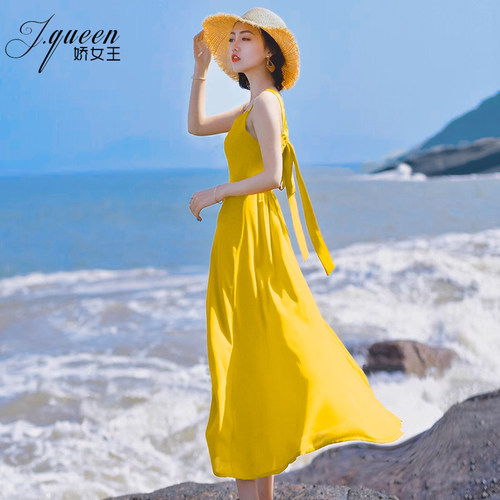 黄色海边度假露背超仙风沙滩裙女