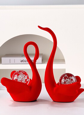 卧室简约众小现代摆件酒柜客厅饰品植绒天鹅电视柜居艺术家水晶球