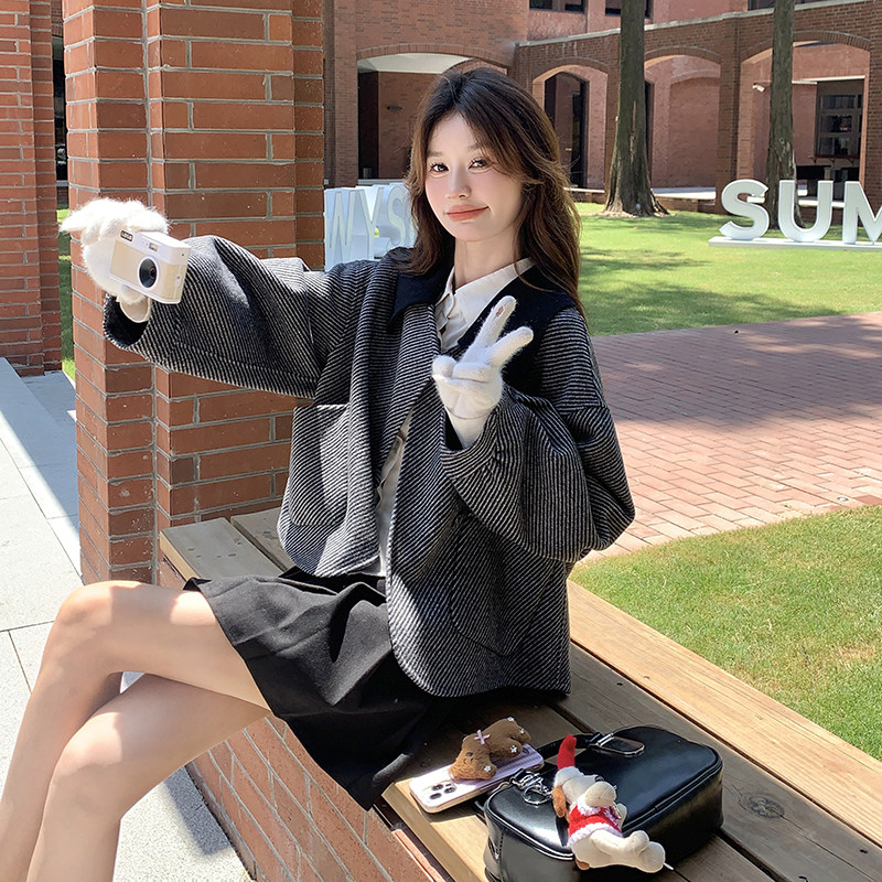 【新款已出货】洋气时髦感拼色毛呢外套C161-6888-P145-K198,女装毛呢外套,2C161