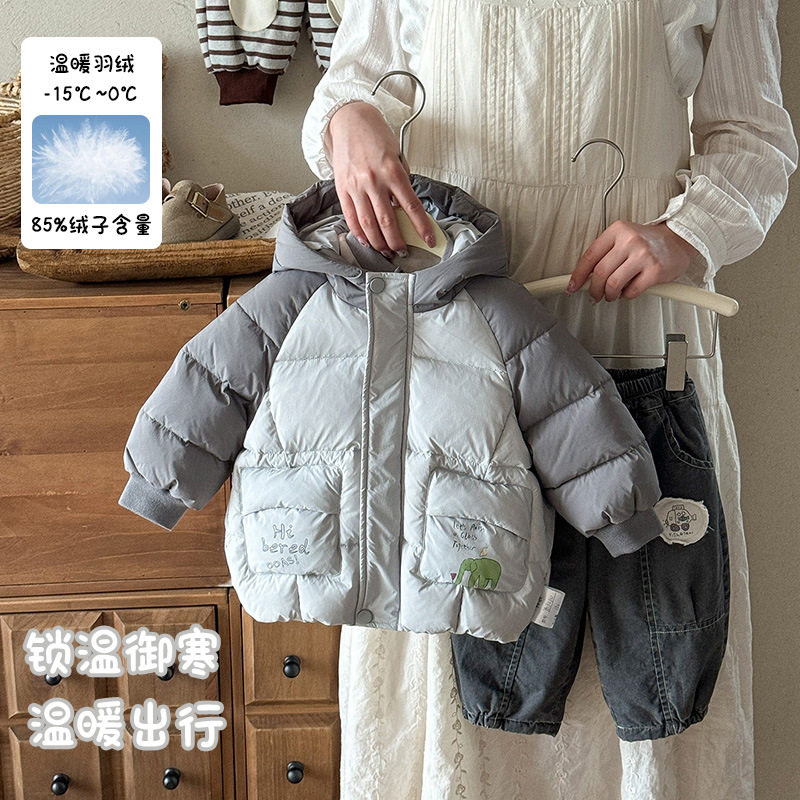 三折撤柜男童羽绒服25冬装款婴幼儿拼色卡通连帽外套 a类宝宝短款