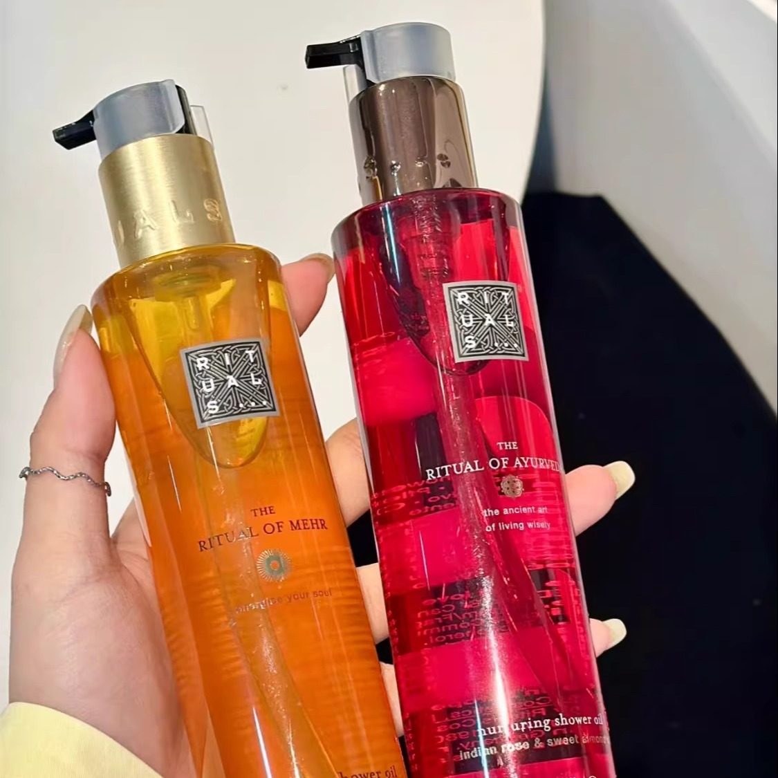 以油养肤！Rituals怡式香氛沐浴油植萃不假滑200ML无盒婷婷爱挖宝,美容护肤/美体/精油,沐浴油,淘宝优惠券,粉丝福利购,淘宝优惠卷