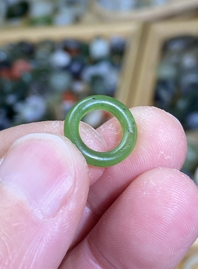 和田玉碧玉苹果绿卡8随型跑环古风玉环文玩珠串跑圈锁骨链挂饰