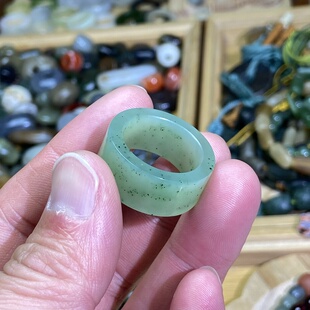 和田玉碧玉卡19苹果绿随型宽版直切戒指扳指古风戒圈玉环文玩跑环