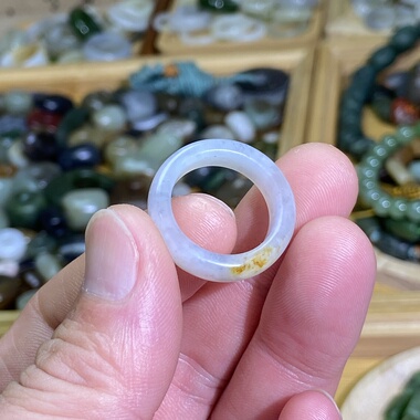 和田玉籽料洒金皮随型卡17戒指白青花古风戒圈玉环文玩珠串挂饰